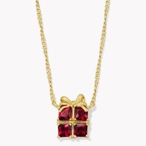 kendra scott present gold red crystal short pendant necklace